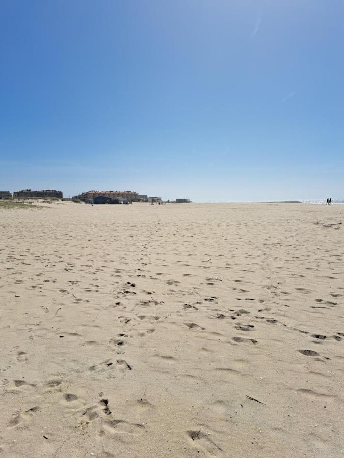 Beachwalk Guesthouse Esmoriz Eksteriør billede